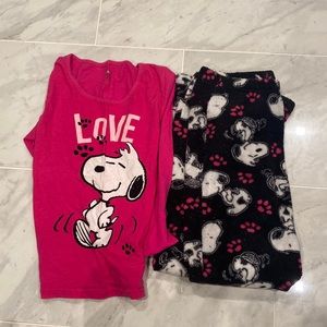 Peanuts Snoopy Pajama Set